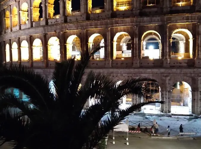 Lägenhet Teatime Al Colosseo *